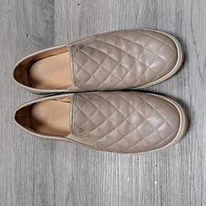 Women's Slip On